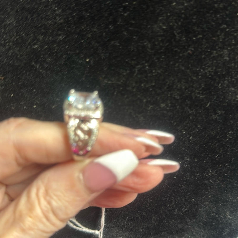 Very large, sparkling CZ stone 5 carat ring 925 Sterling silver band size 8